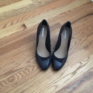 Tahari Suede Leather Pumps Heels Navy
